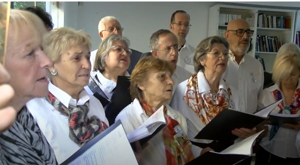 Bahía a lo grande: lanzan un programa para adultos mayores