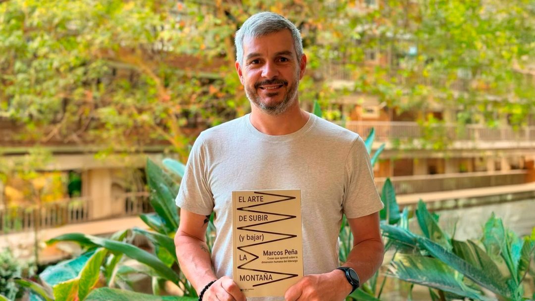 Marcos Peña en Bahía: presenta su libro “El arte de subir (y bajar) la montaña”