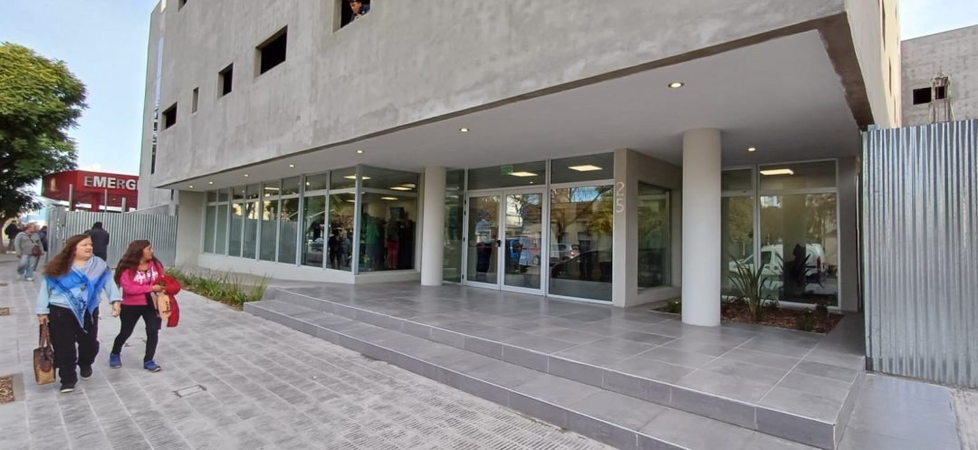 Obras en el Hospital Municipal: inauguraron la planta baja del módulo central