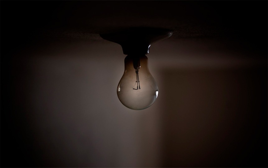 Cortes de luz en Más Barrios: los vecinos se quejan por las interrupciones a la noche