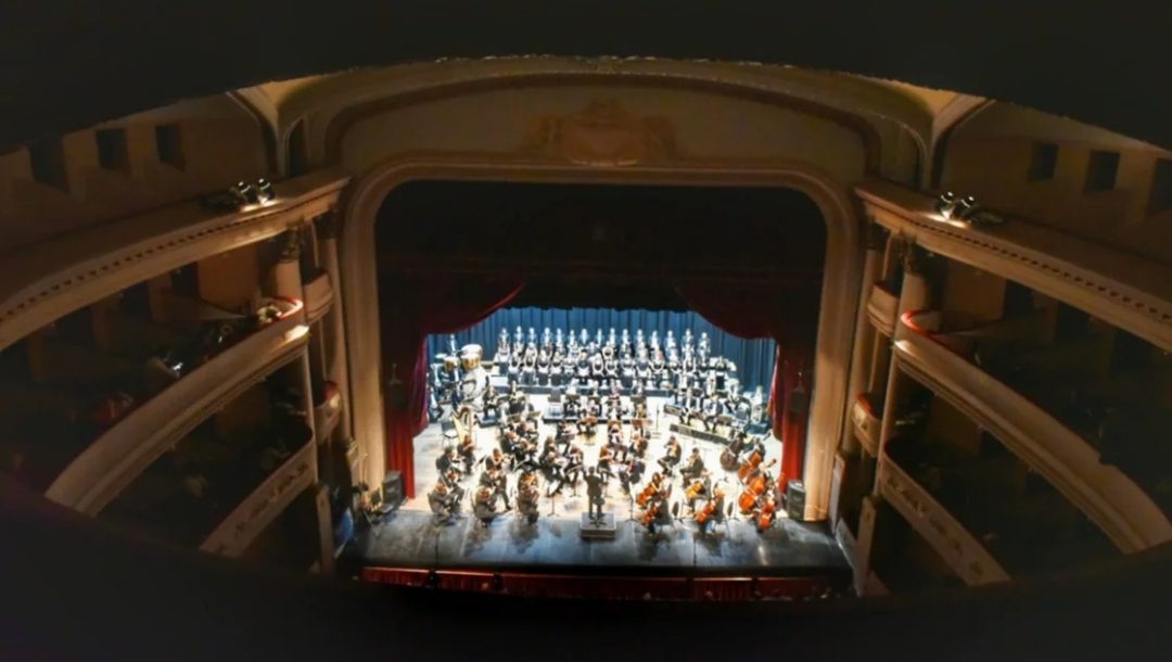 Funciones en el Teatro Municipal, Biblioteca Rivadavia y Casa Coleman