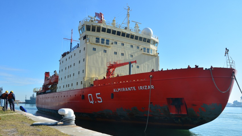El rompehielos Irizar está en Puerto Belgrano y finalizó su etapa de mantenimiento