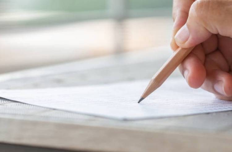Civiles de Puerto Belgrano rendirán el examen de idoneidad en una segunda etapa en 2025