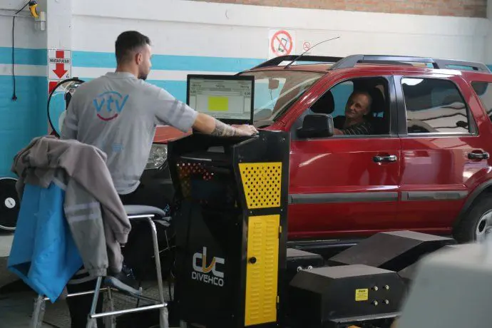 Para quienes sí deben pagarlo, el trámite recae en equipos con más de dos años de antigüedad o con un recorrido de más de 60 mil kilómetros. Para quienes sí deben pagarlo, el trámite recae en equipos con más de dos años de antigüedad o con un recorrido de más de 60 mil kilómetros.