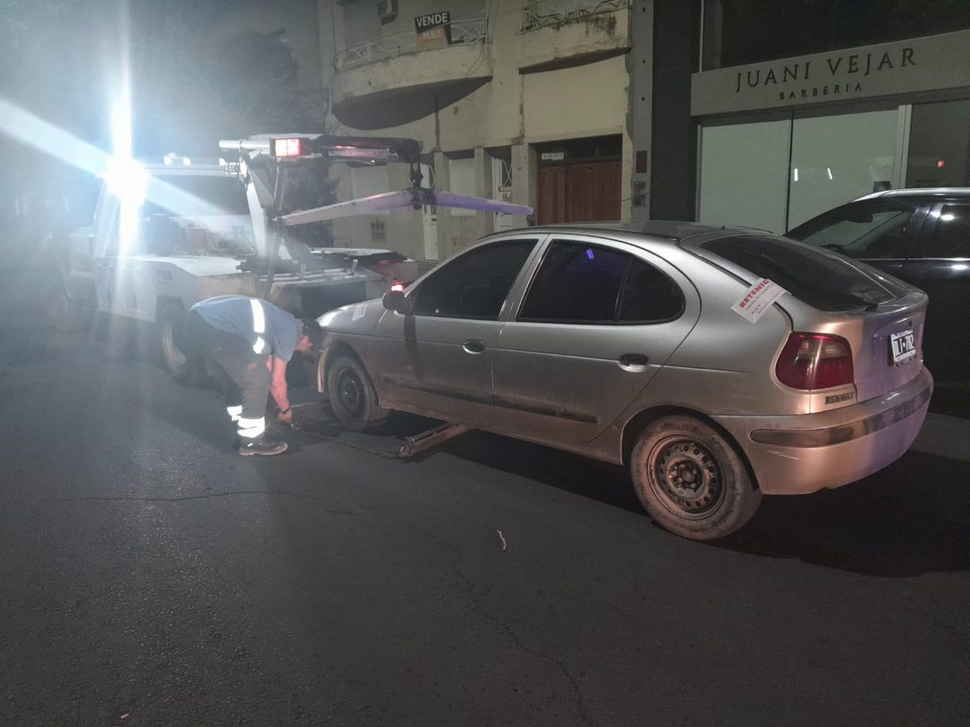 Lo detuvieron por consumir cocaína mientras conducía