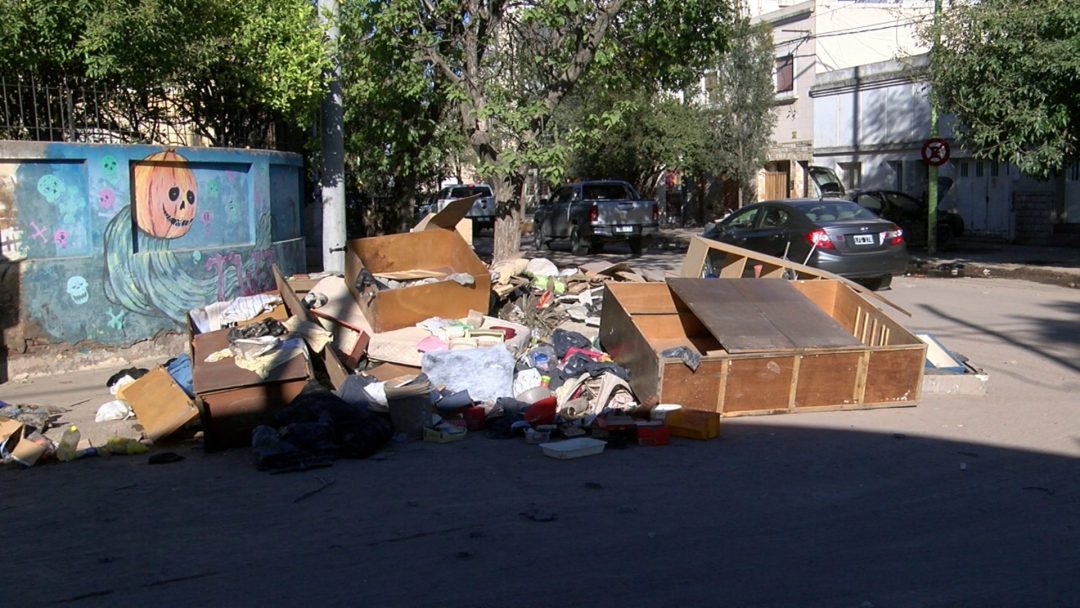 Desolación y esfuerzo por la reconstrucción tras la inundación hace una semana