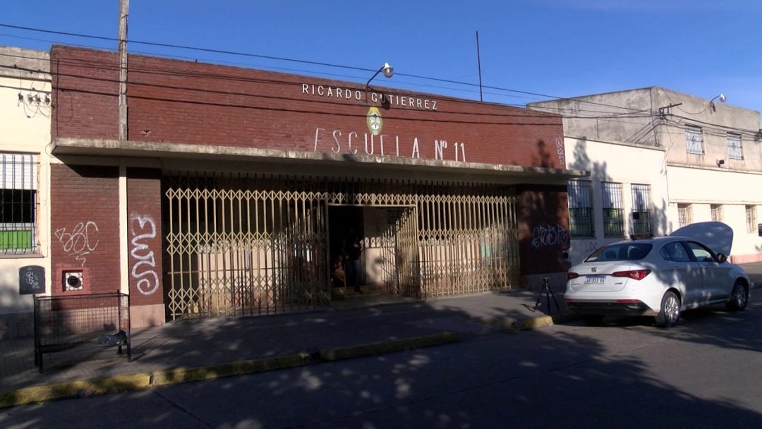 El desafío del regreso a clases en la Escuela 11 tras las inundaciones