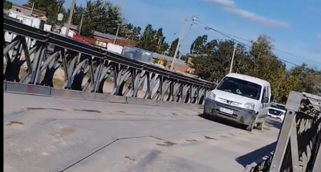 El Concejo aprobó la compra de un puente metálico para calle Líbano