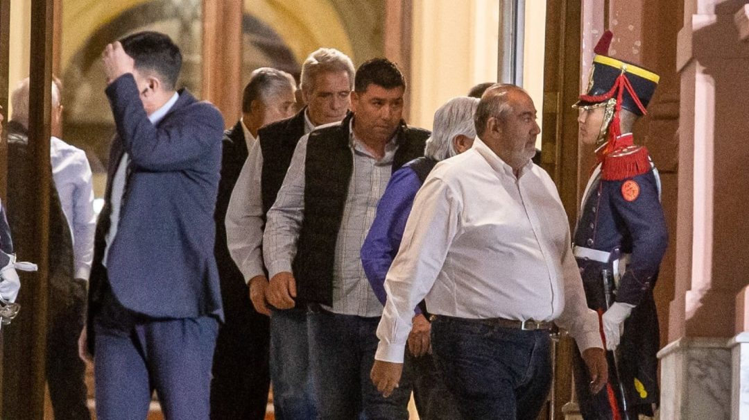 El Gobierno quiere acercar posiciones con la CGT para desarticular el paro de abril