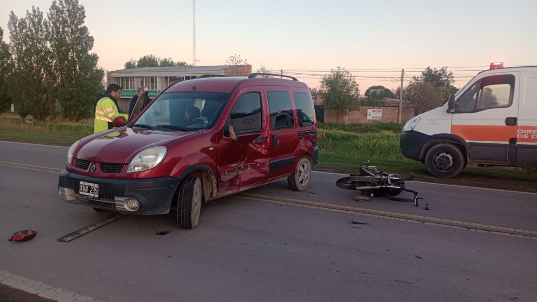 Joven motociclista sufrió un fuerte choque en Bahía Blanca