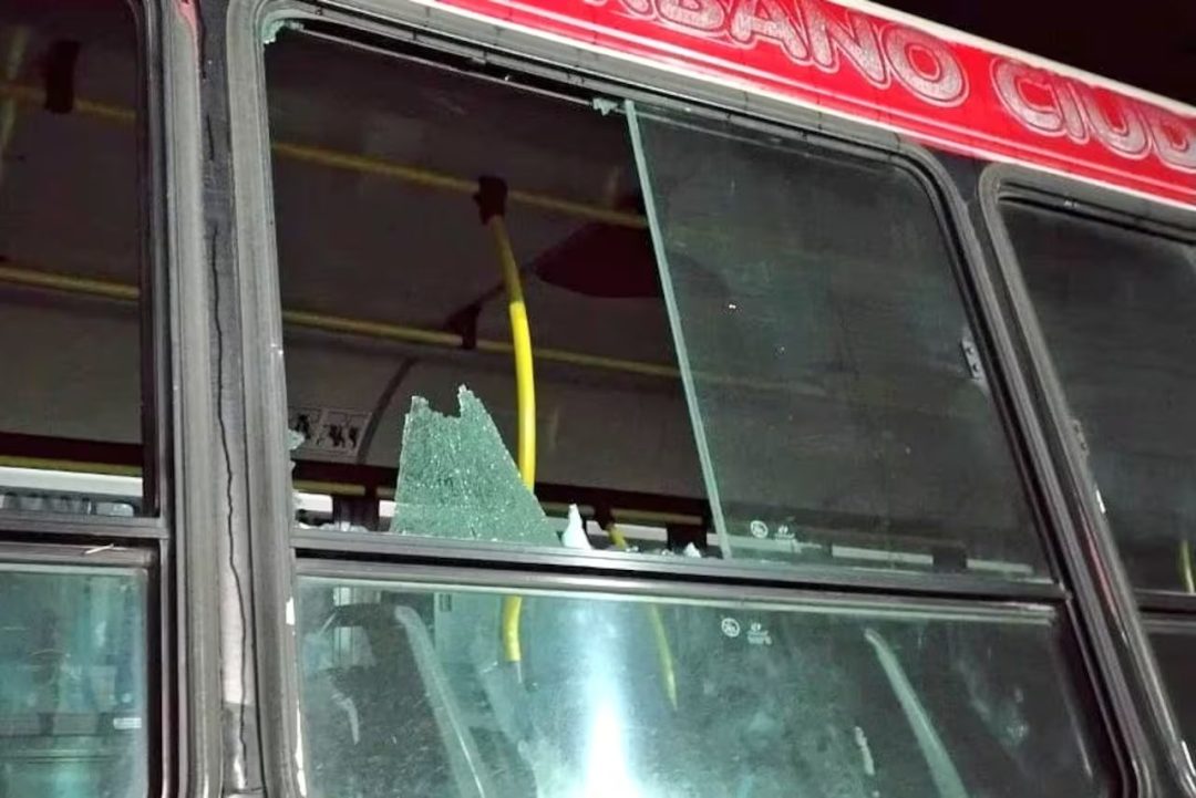La justicia ya investiga los daños en unidades de transporte público de pasajeros