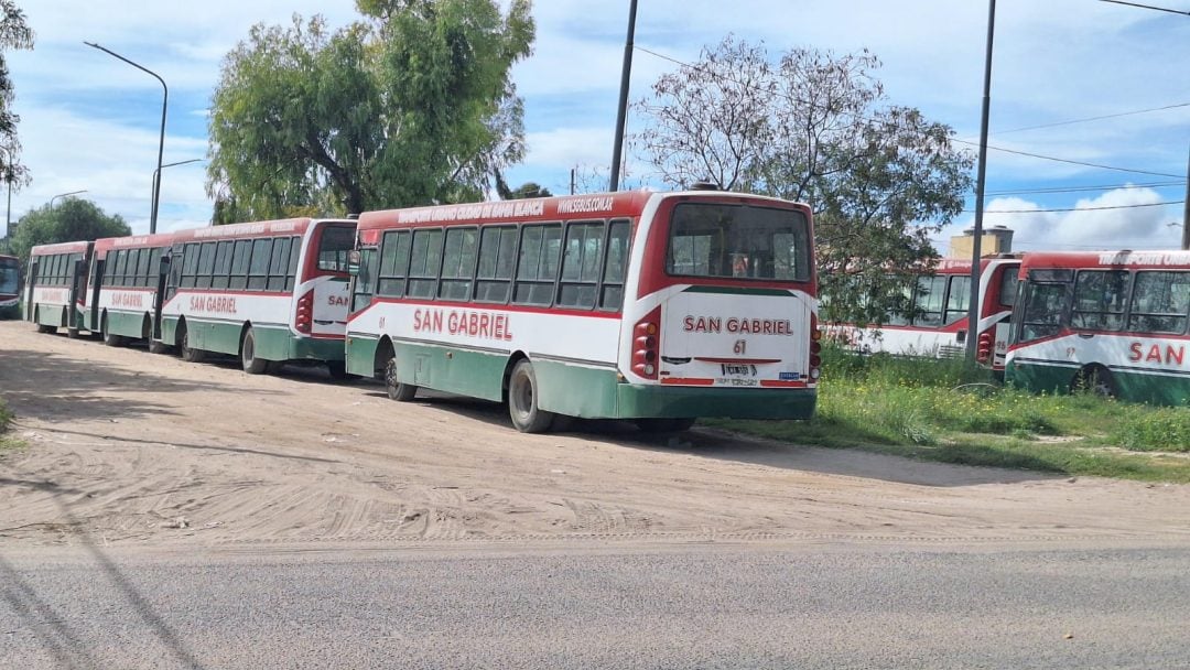 Por un paro de la UTA no circulan los colectivos en Bahía