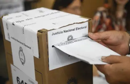 urna, elecciones voto
