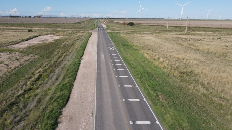 Ruta 51: choque entre un camión y una formación ferroviaria