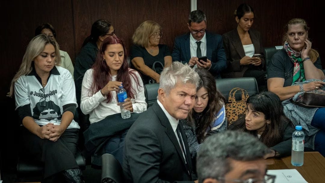 Muerte de Maradona: se define la continuidad del juicio en medio de la polémica por los videos de la jueza