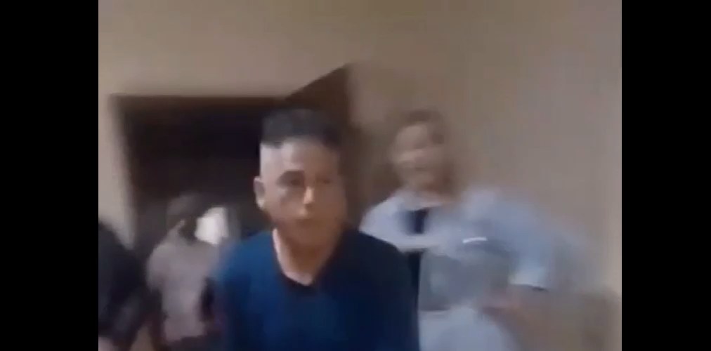 Video: dos pastores se agarraron a trompadas después de una discusión en un templo evangélico