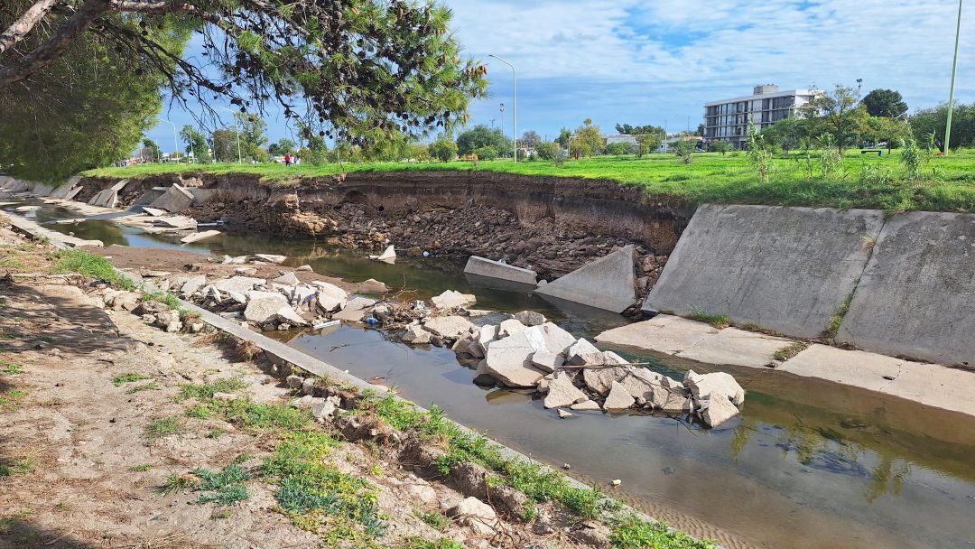 A casi dos meses de las inundaciones, el Canal Maldonado sigue mostrando las huellas del desastre