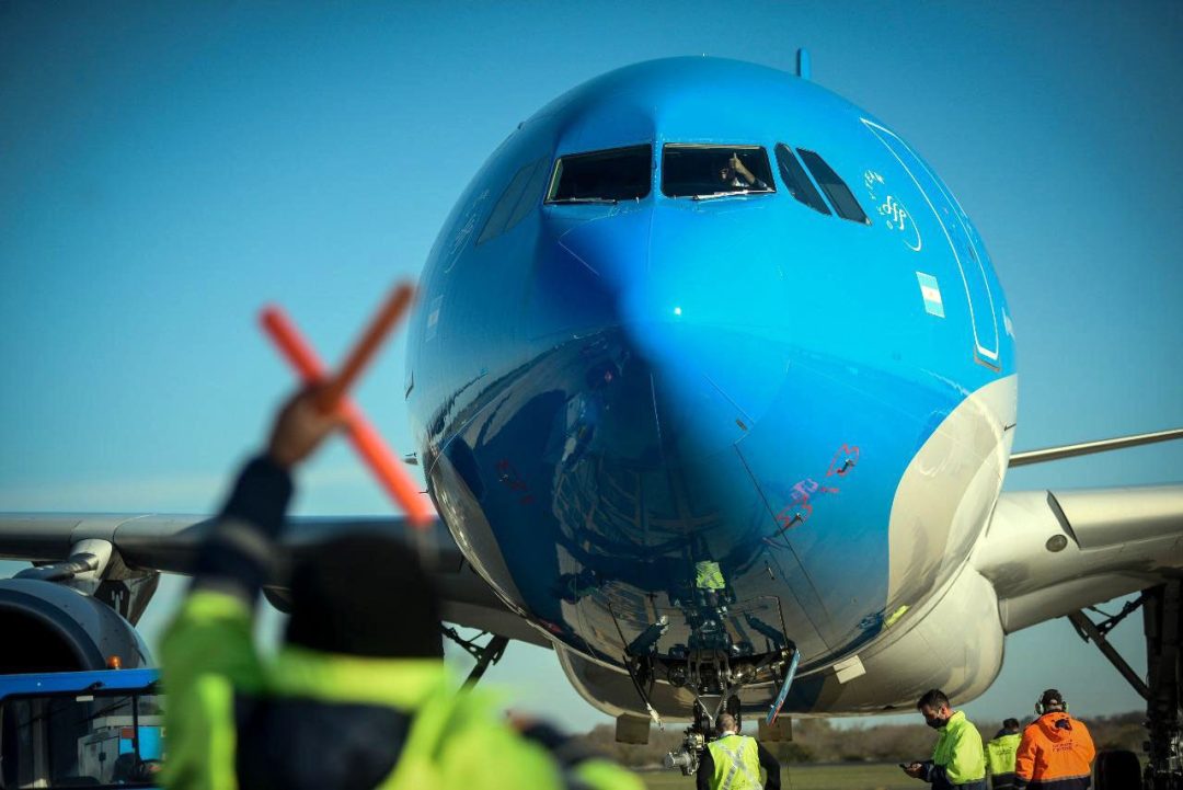 No habrá paro de controladores aéreos: dictaron la conciliación obligatoria