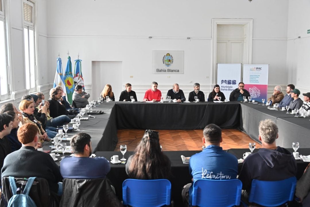 El intendente recibió a autoridades del IPAC para repasar acciones conjuntas luego de la inundación