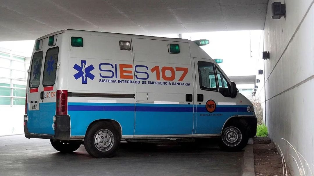 Un operario murió atropellado mientras colocaba señales de tránsito en una calle de Rosario