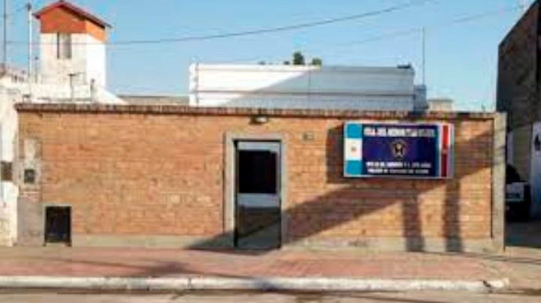 Acusan a una mujer de golpear a su bebé y enviar los videos a su ex: “Le voy a dar una pastilla y que muera”