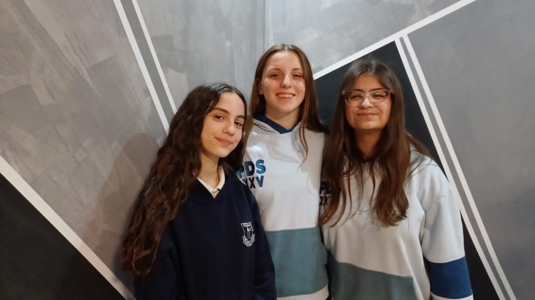 Tres jóvenes bahienses representarán a Argentina en Japón y buscan apoyo para concretar el viaje