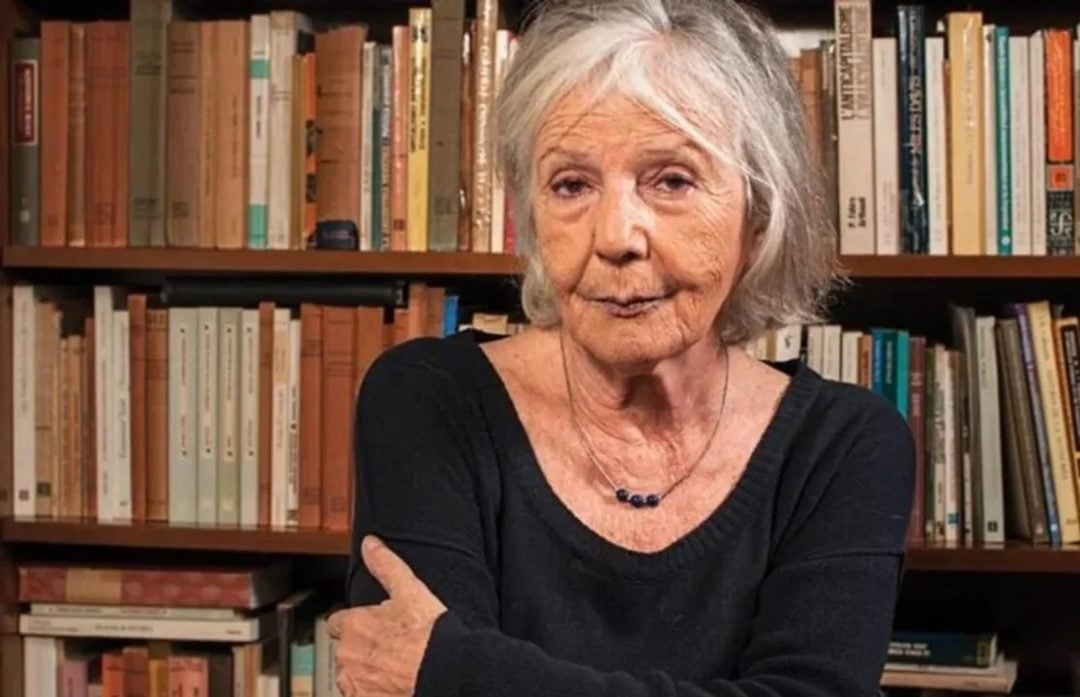 El Encargado del edificio donde vivía Beatriz Sarlo se presentó como heredero