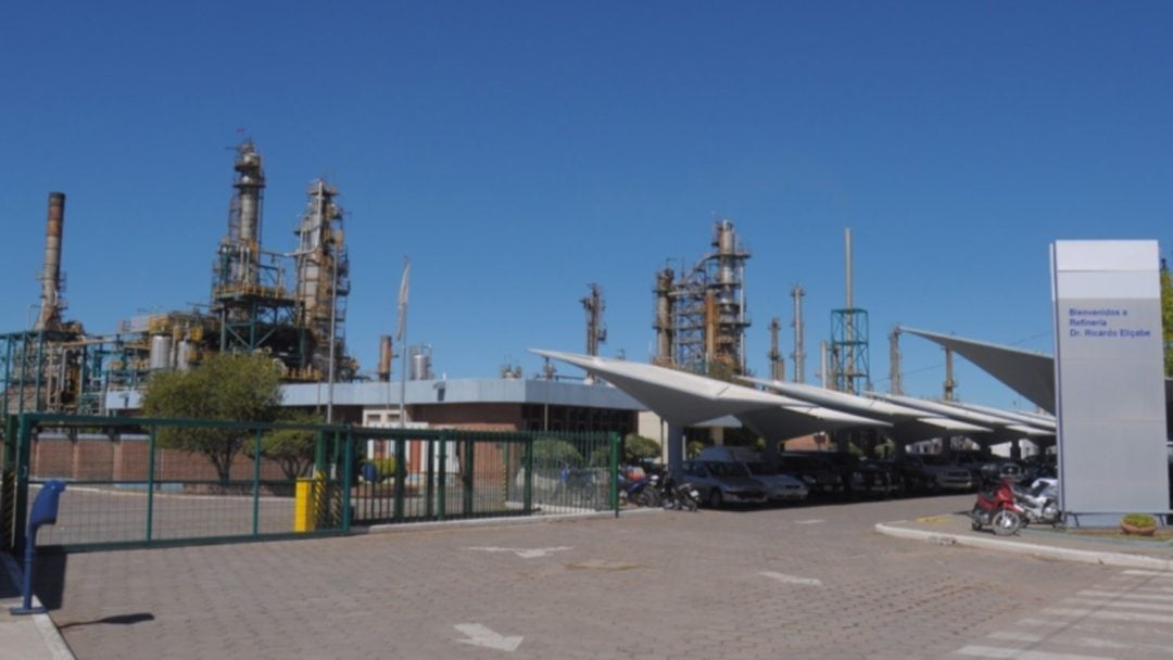 Parada de planta programada en la Refinería Ricardo Elicabe