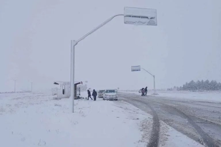 Nieve, peligro y precaución en la Ruta 51