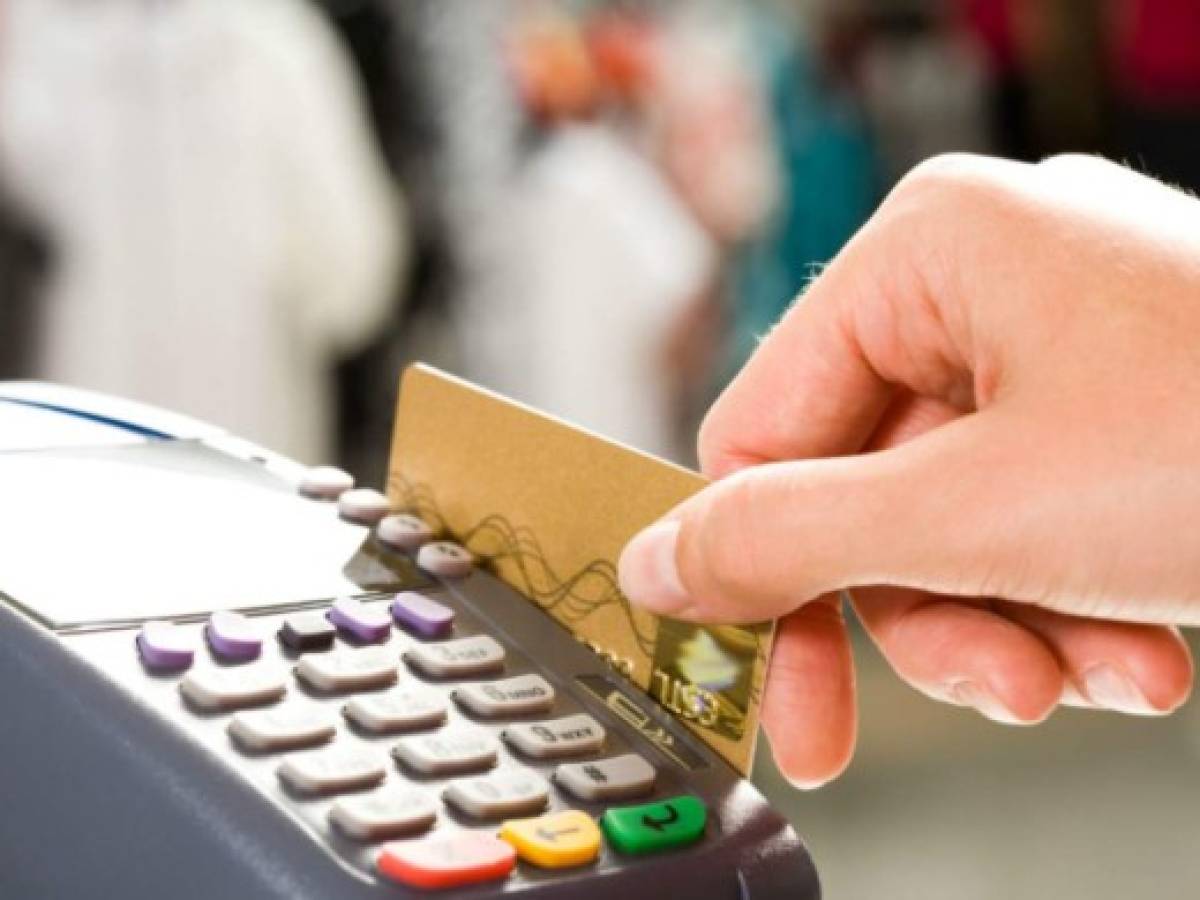 Crece la cantidad de argentinos que no pueden pagar la tarjeta de crédito