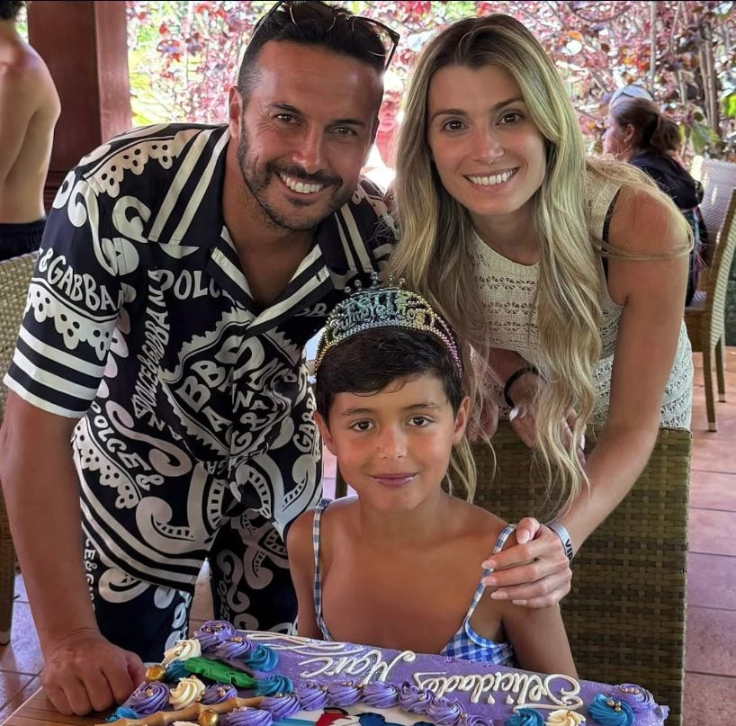 Un excompañero de Messi en Barcelona recibió un ataque de odio en redes por la vestimenta de su hijo