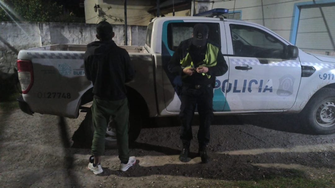 Lo apuñalaron en el pecho y logró sobrevivir: detuvieron al agresor en Harding Green