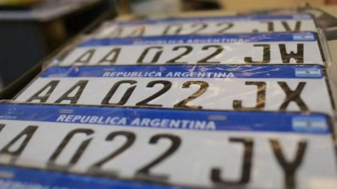 Piden explicaciones al gobierno por la falta de patentes, una complicación para conductores de todo el país