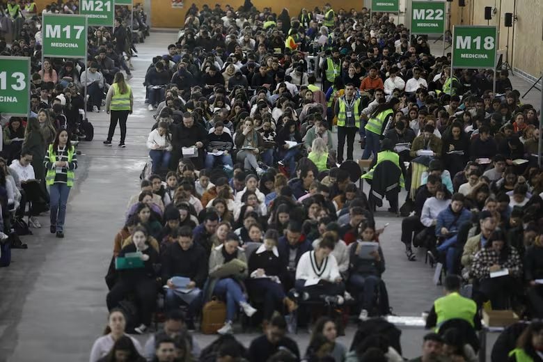El Gobierno anunció cómo y cuándo se tomarán de nuevo los exámenes para las residencias médicas