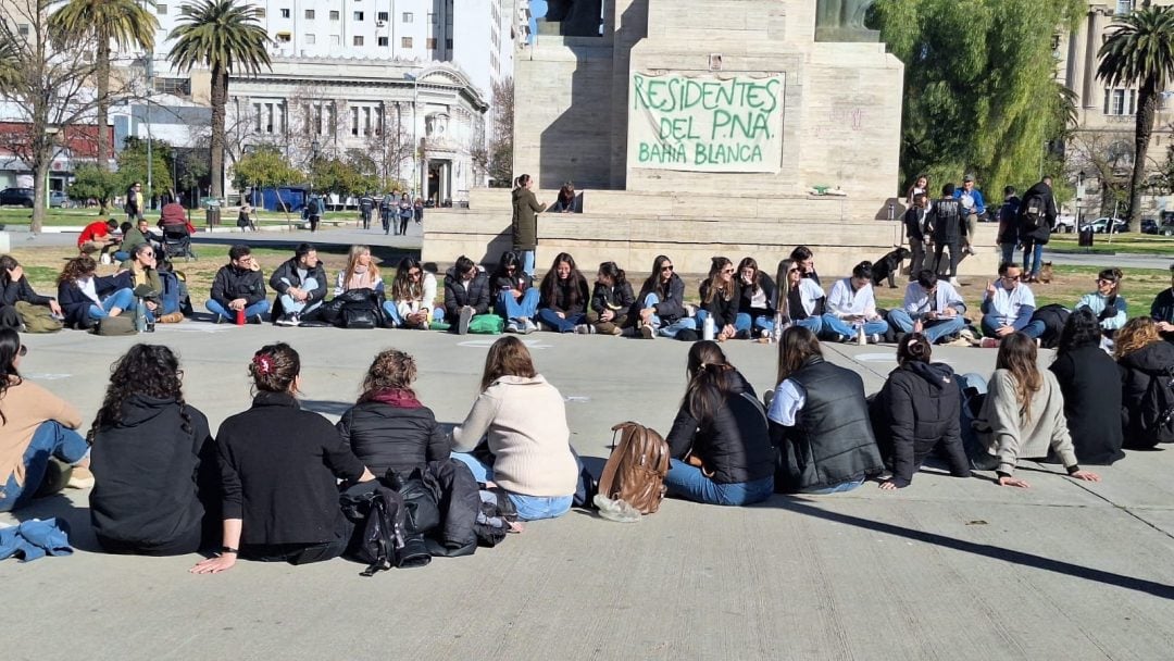 “Defender las residencias es defender el sistema de salud”: paro y jornada de movilización
