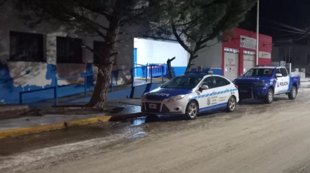 Brutal entradera en Santa Cruz: la encerraron con su nieta mientras torturaban a su hijo para robarle