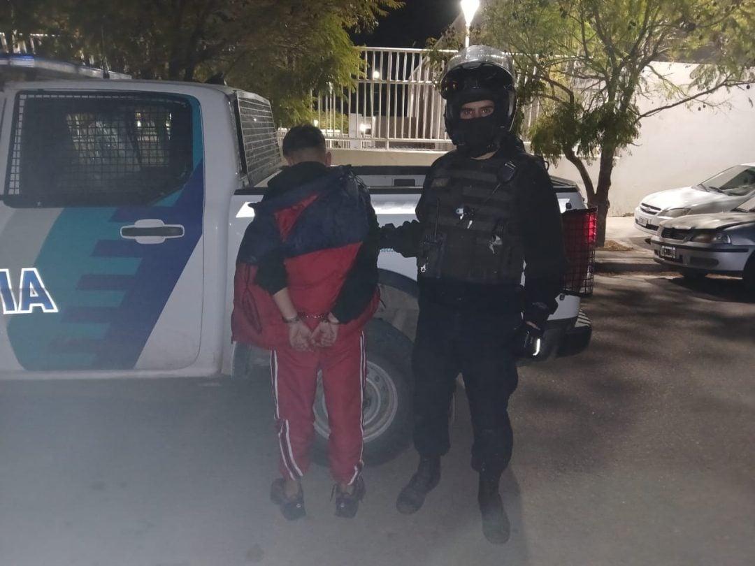 Operativos en Bahía Blanca: secuestraron motos robadas y detuvieron a tres jóvenes