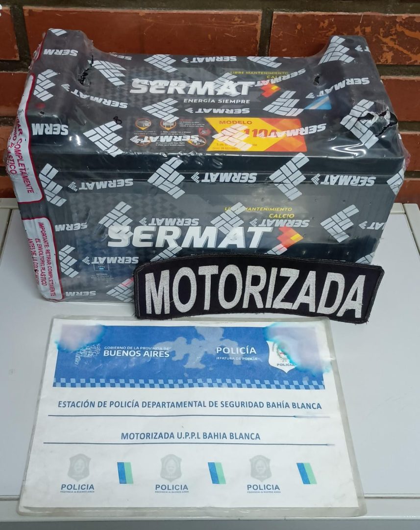 Detuvieron a dos jóvenes por robar una batería de auto en el centro de Bahía Blanca