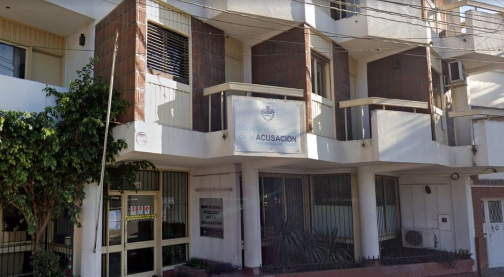 Macabro hallazgo de huesos y piel humana en una casa: sospechan que el dueño podría ser un asesino serial