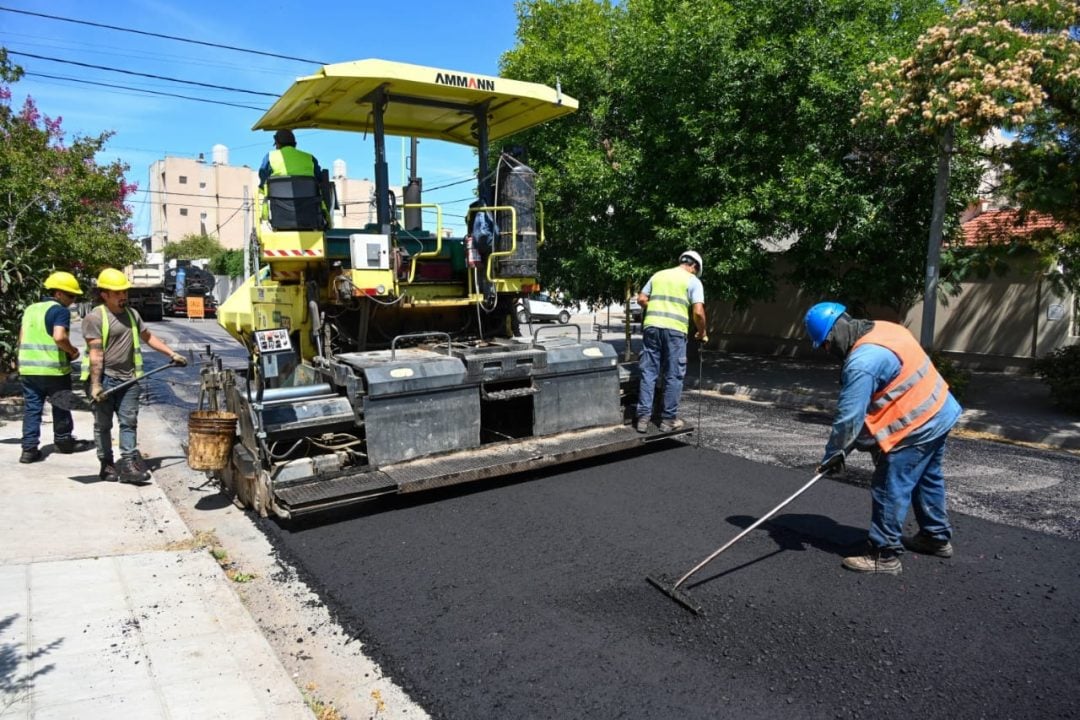 Avanza el plan de repavimentación: se conocieron las ofertas para otras 72 cuadras en distintos barrios de Bahía Blanca