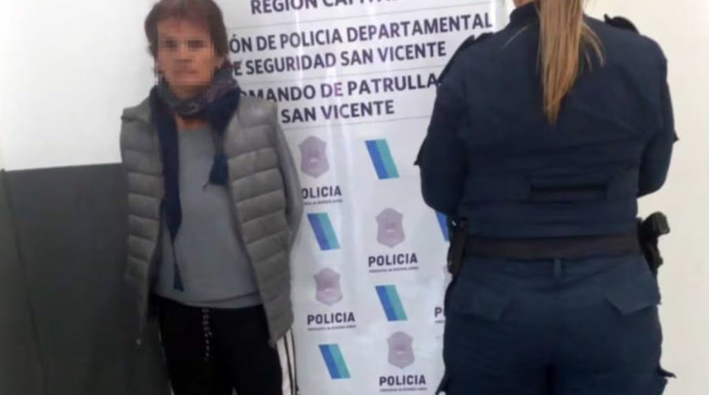 “Les voy a vaciar el cargador”: detuvieron a la “abuela pistolera” que amenazaba a sus vecinos