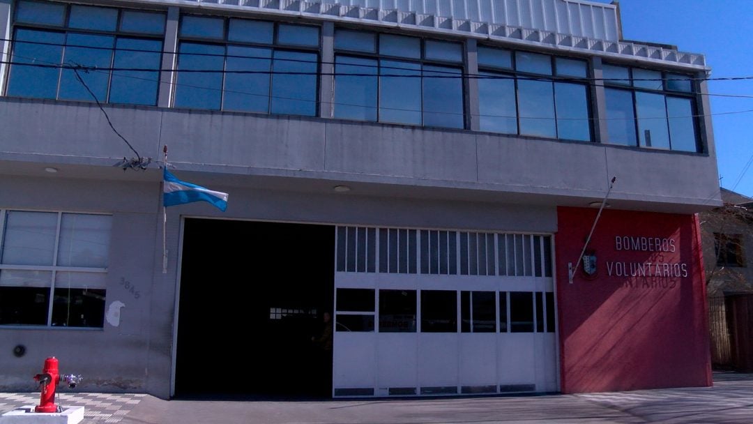 El cuartel de bomberos de White cumple 118 años de fundación: “La comunidad nos confía mucho y es una mochila que llevamos con ganas”