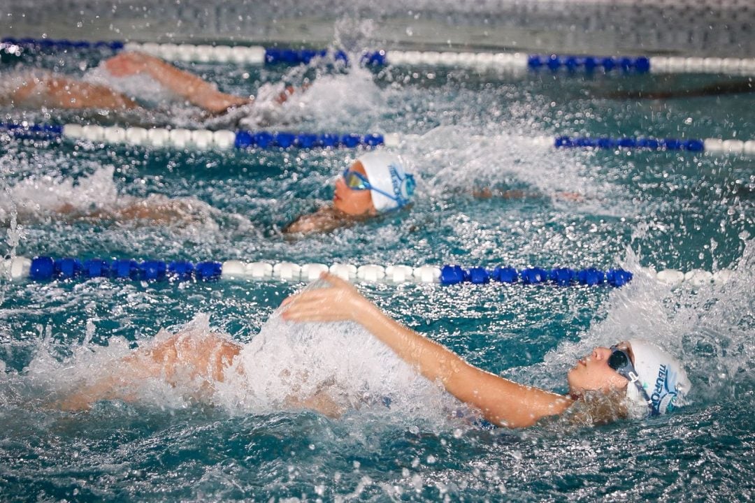 Se desarrolló el primer torneo regional de natación en el natatorio de Villarino