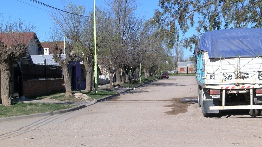 Violencia brutal en Harding Green: “Si no desvío la puñalada, lo mata”