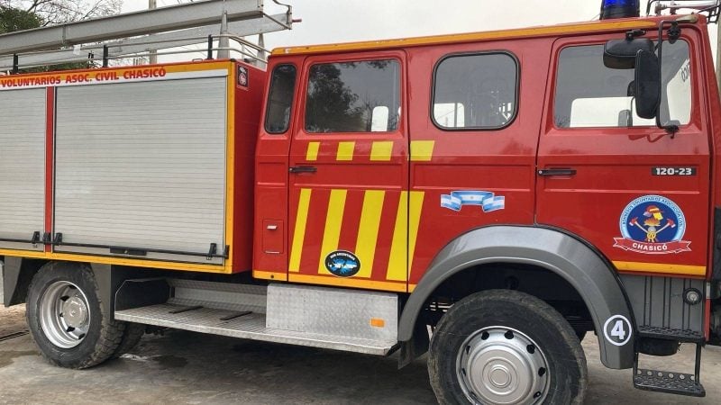 Bomberos de Chasicó siguen creciendo, ahora disponen de una nueva autobomba