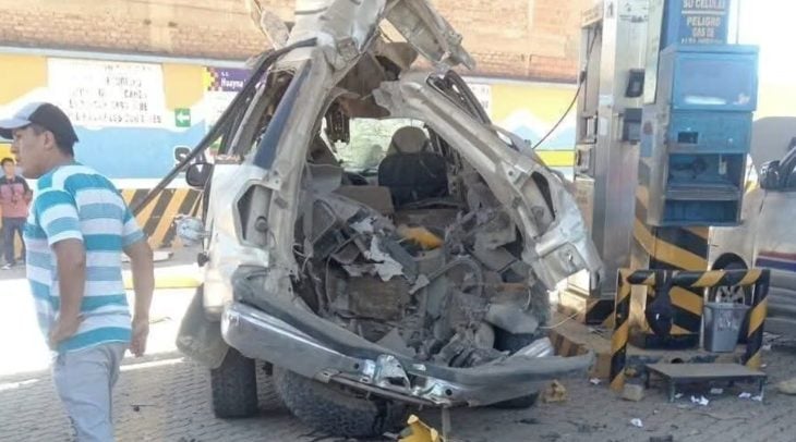 Un auto explotó al cargar gas en una estación de servicio en Salta: hay tres heridos