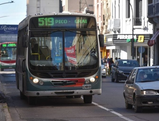Disposición de los servicios durante el feriado del viernes