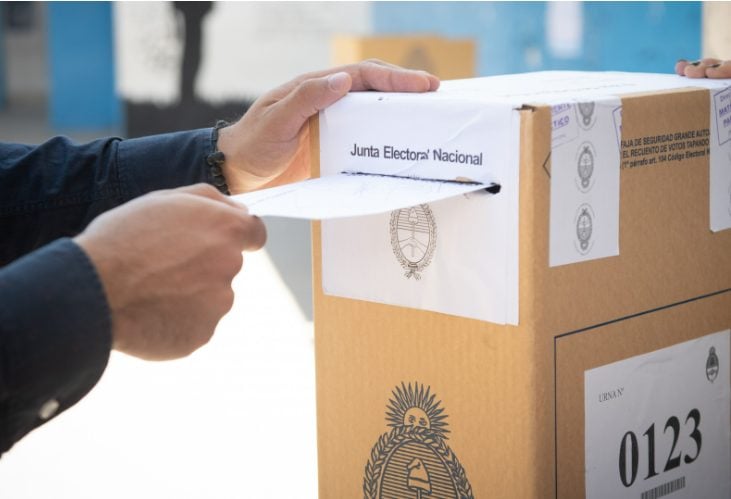 La Justicia comienza el recuento de votos y Fuerza Patria no pierde la esperanza