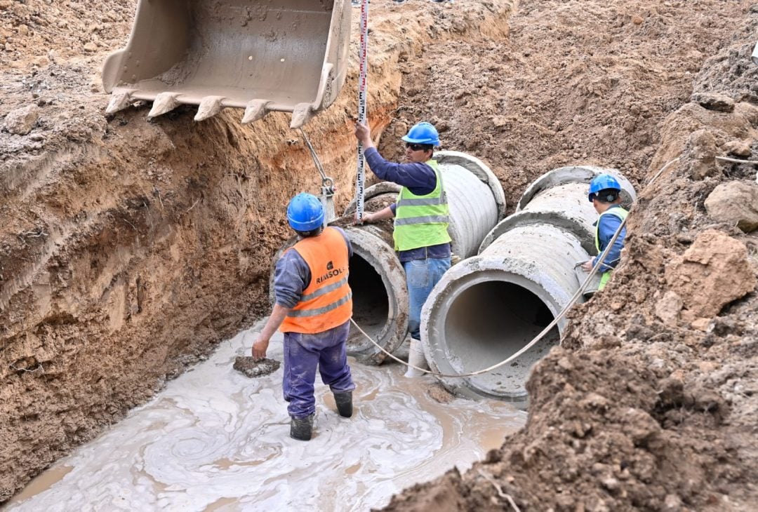 Susbielles reccorrió la obra desagüe pluvial sobre calle Yapeyú: “Necesitamos sumar el acompañamiento del gobierno nacional”