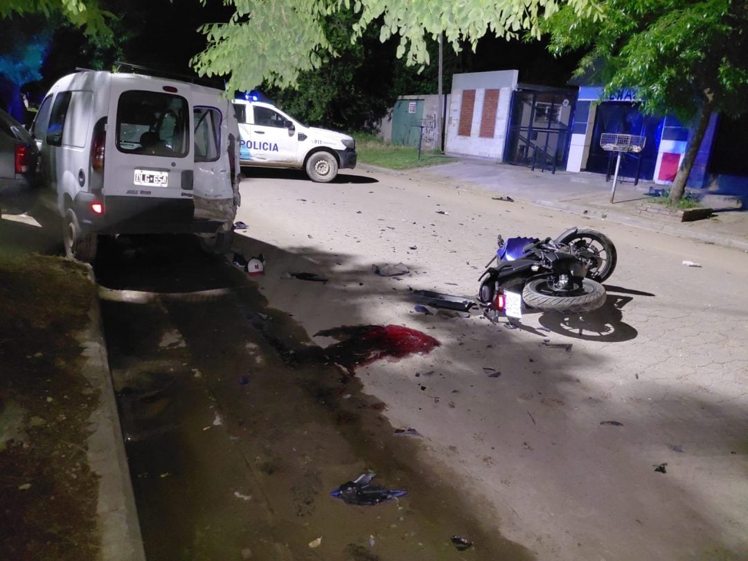 “Ingresó con diagnóstico clínico de muerte cerebral”: grave estado de uno de los motociclistas accidentados en Resero al 500
